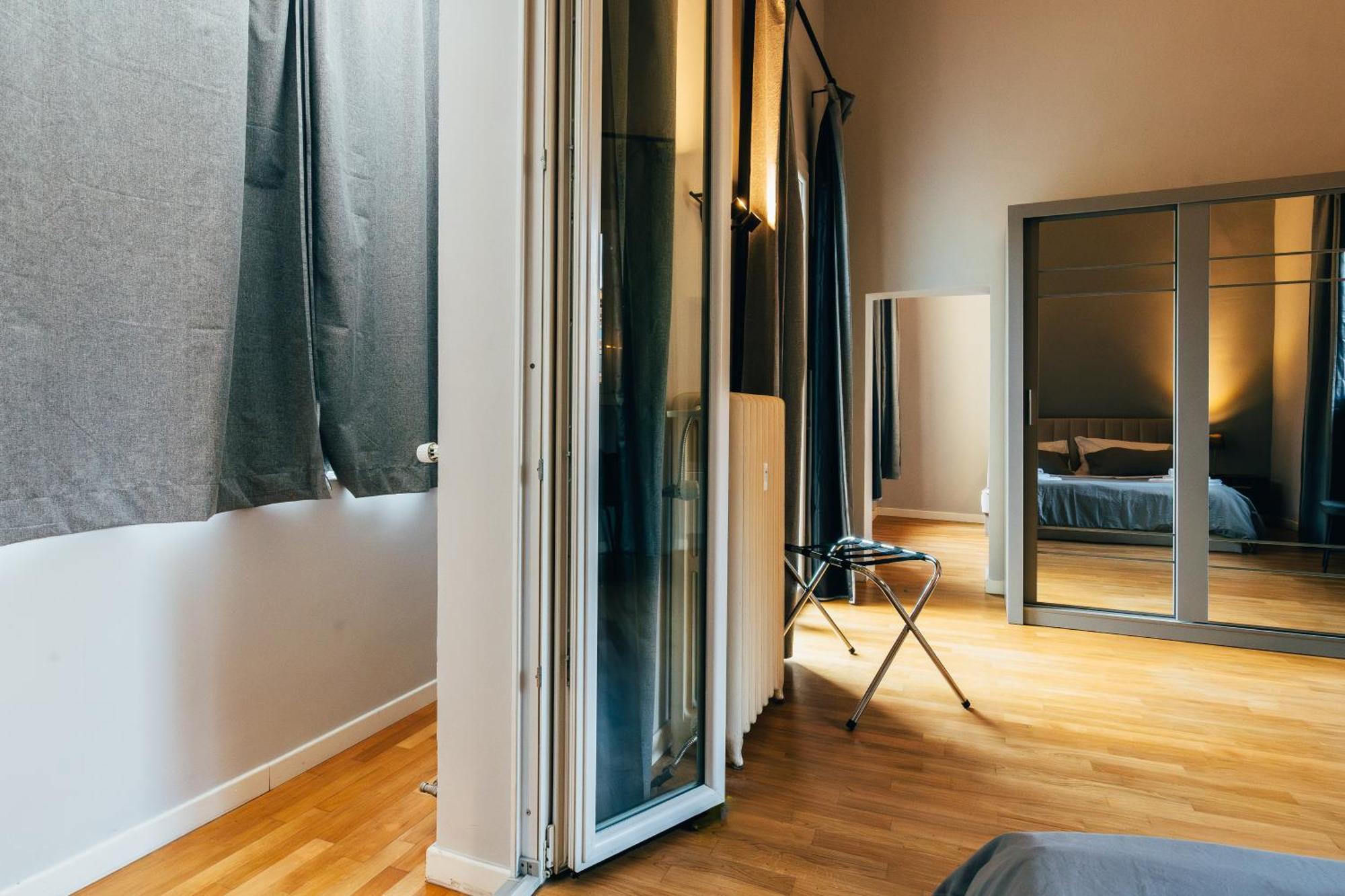 Indipendenza Apartment City Center Болонья Екстер'єр фото